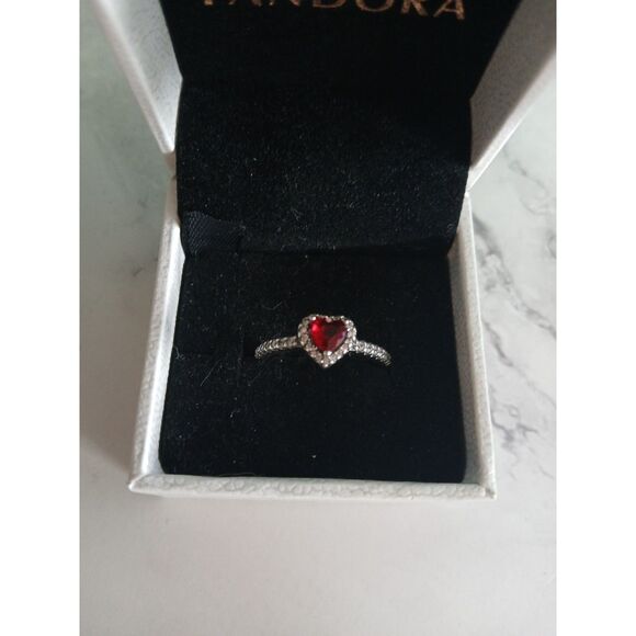 Pandora Elevated Red Heart Ring Sterling Silver Size 7.5 Sparkling Pave Crystal - Picture 4 of 13